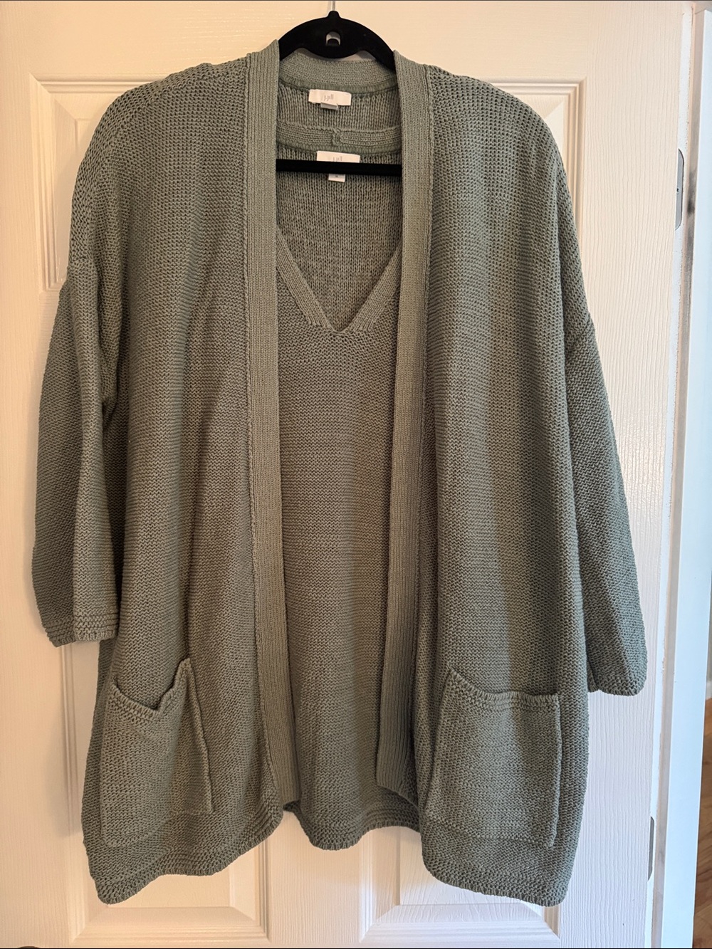 📌JJill XL Sage Green Twin Set *Like New*